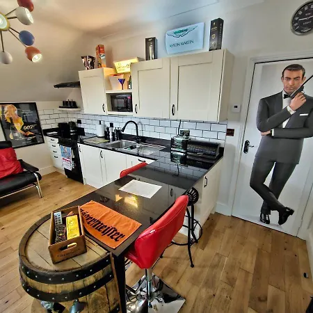 Southsea Royale James Bond 3 Bed Cool Penthouse, Seafront Parking Portsmouth Exterior foto